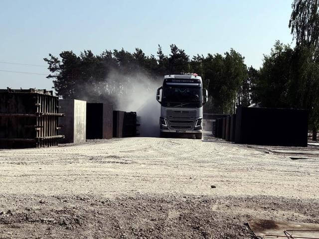 Oferta szamb betonowych  w Jedlicze